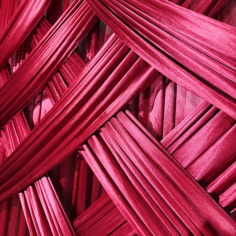 Red 3x3m Lattice Pattern Draping